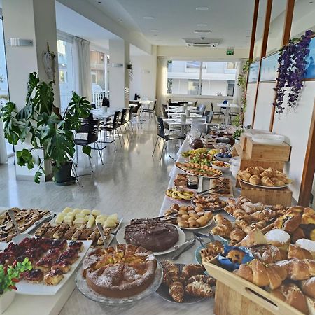 Hotel Kim Rimini Ngoại thất bức ảnh