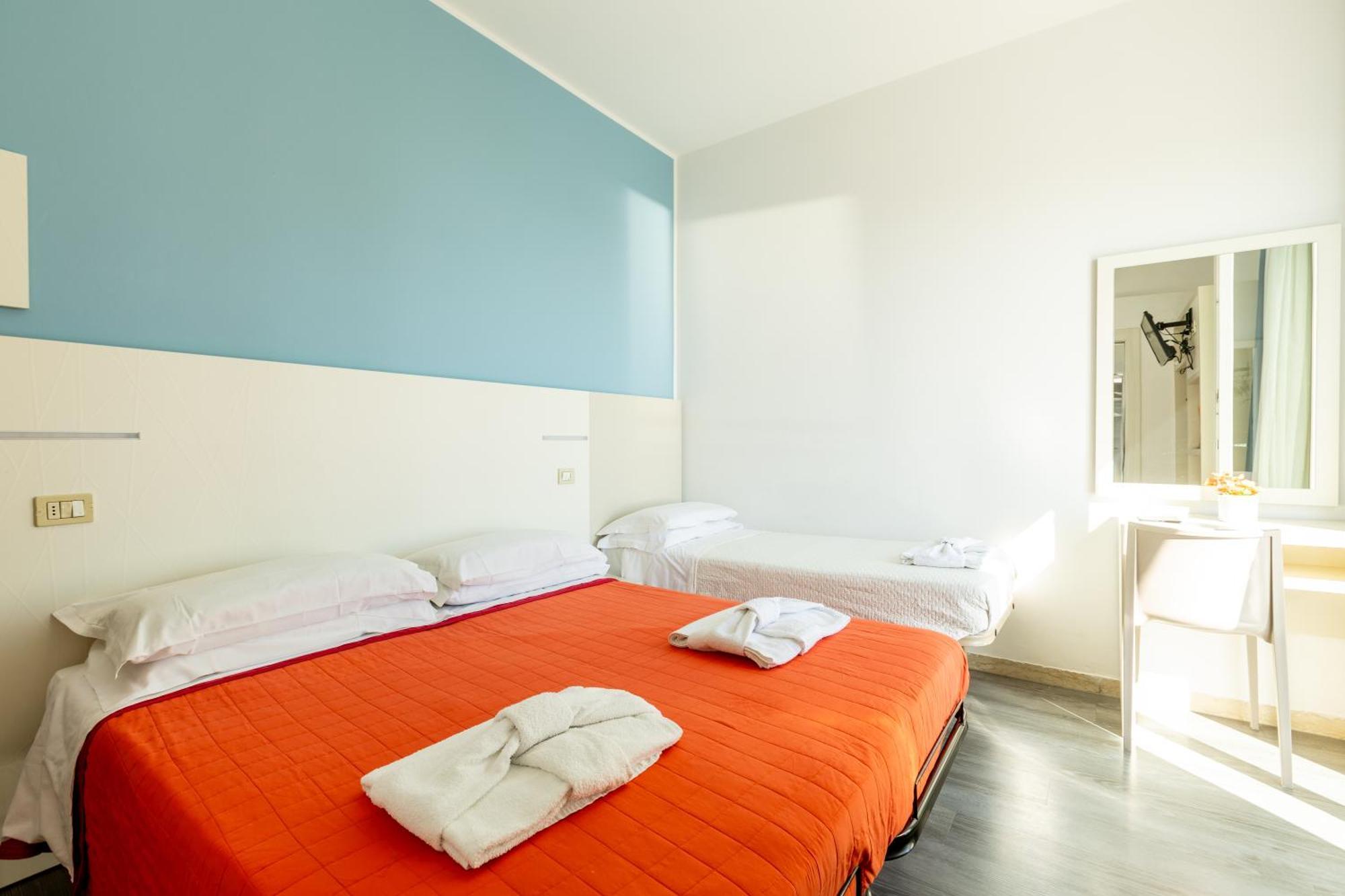 Hotel Kim Rimini Ngoại thất bức ảnh