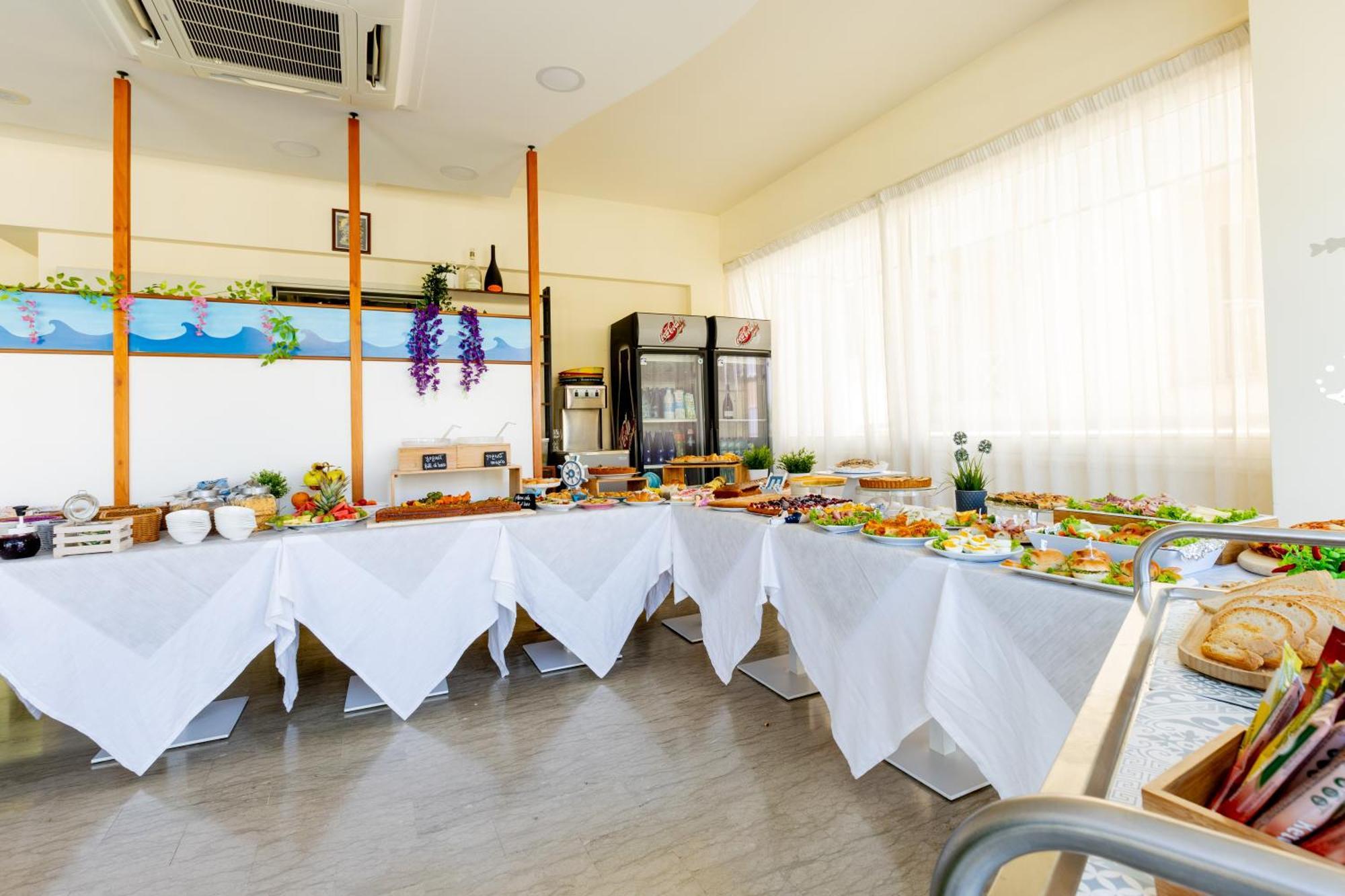 Hotel Kim Rimini Ngoại thất bức ảnh