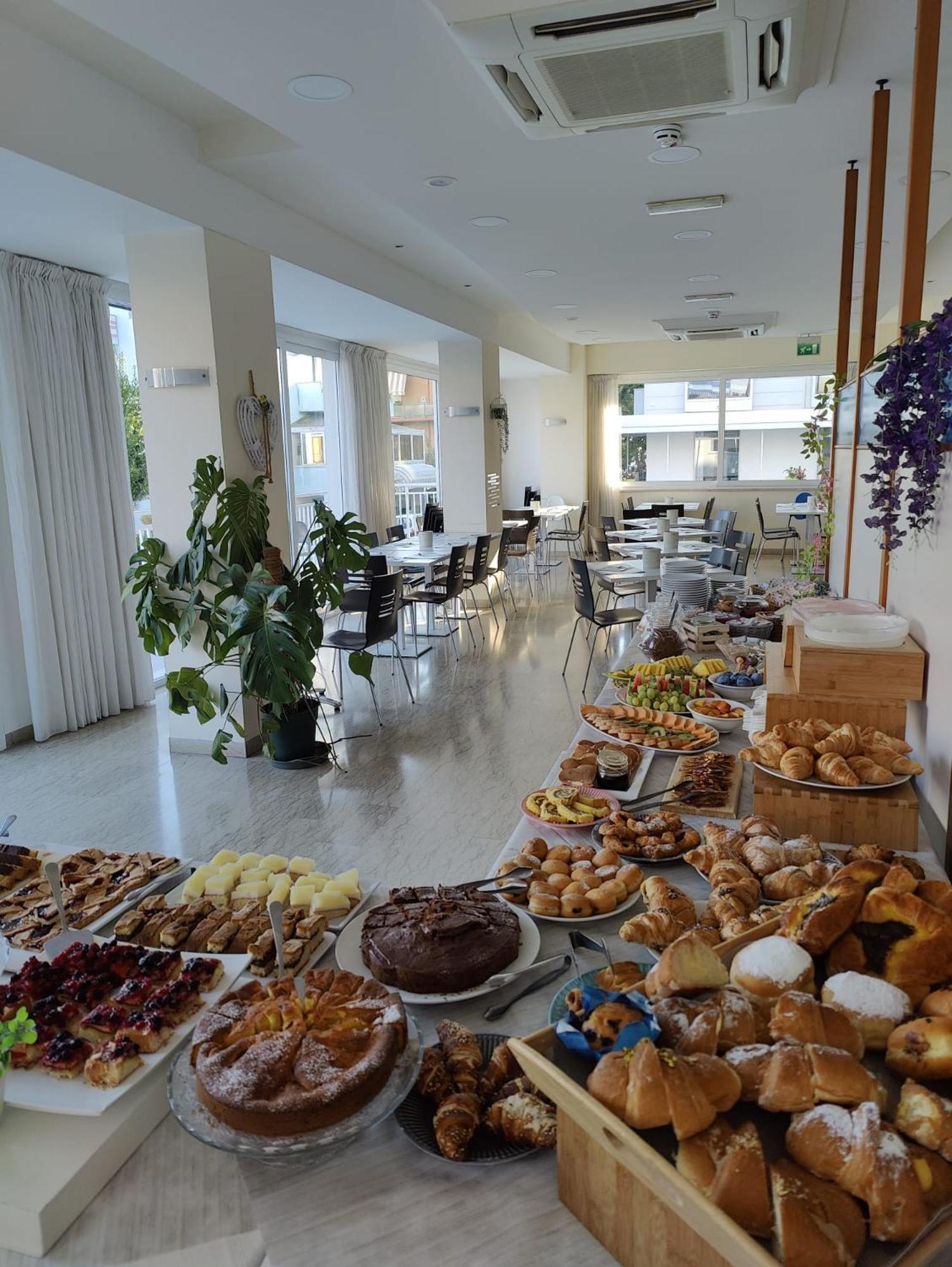 Hotel Kim Rimini Ngoại thất bức ảnh