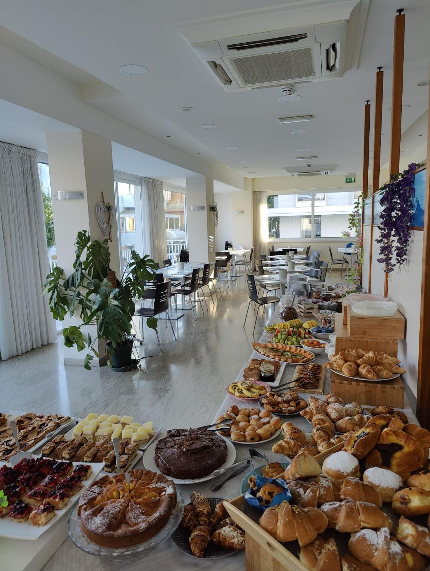 Hotel Kim Rimini Ngoại thất bức ảnh