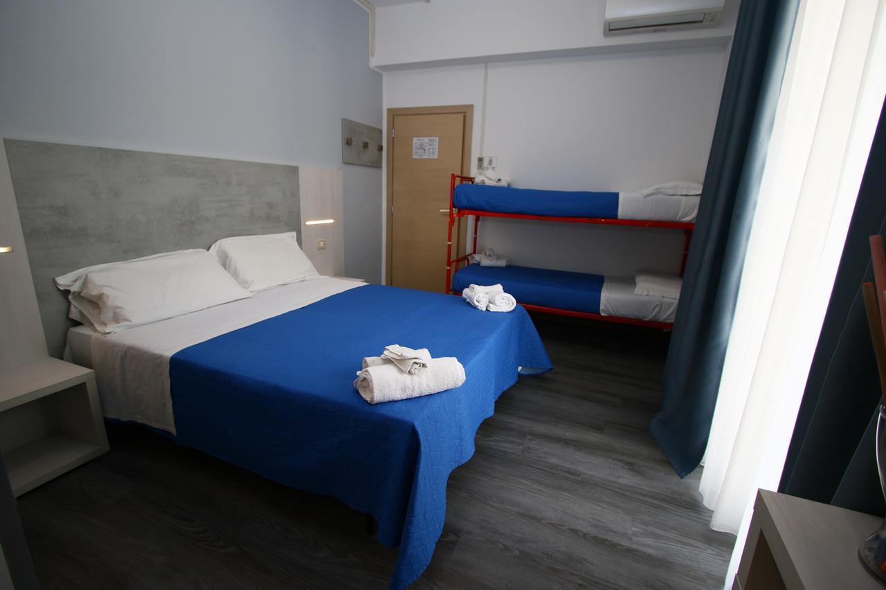 Hotel Kim Rimini Ngoại thất bức ảnh